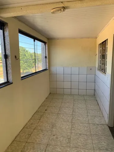 Apartamento com 3 Quarto(s) e 1 banheiro(s) para Alugar, 110 m² por R$ 1400 / Mês