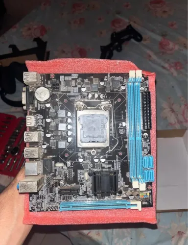 PLACA MÃE H61