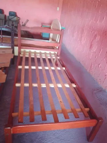Cama de solteiro 