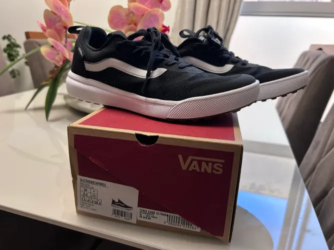 Tênis Vans - Ultrarange Rapidweld Black - 39