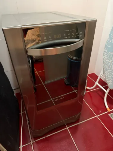 Lava louças Electrolux
