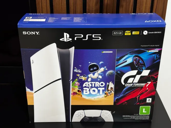 (NOVO) Console Sony PlayStation 5 Slim, Digital, SSD 856GB, Controle DualSense + 2 Jogos