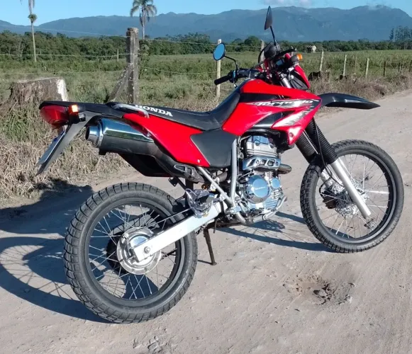 Tornado 250 ano 2003 - 62.000km
