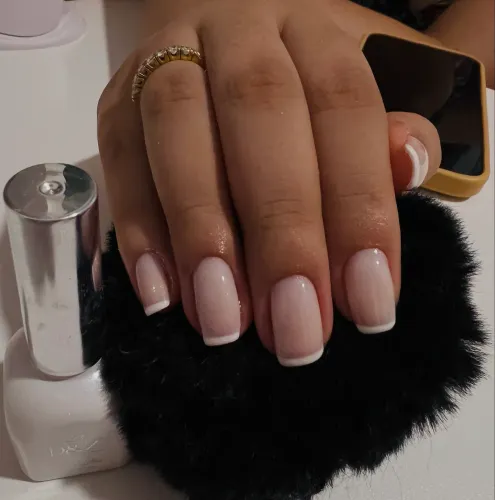 Manicure pedicure - Esmatação em gel