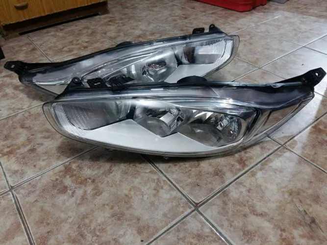  Par Farol new fiesta cromado