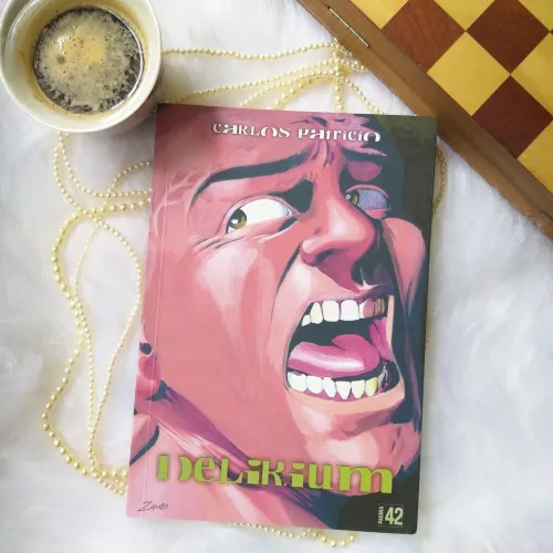 Livro Delirium