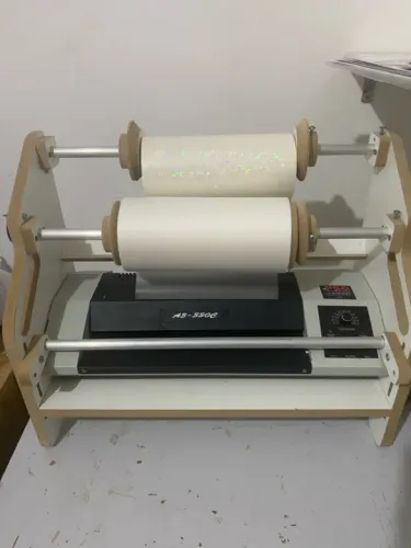 Plastificadora Laminadora  + Suporte de Bopp duplo.