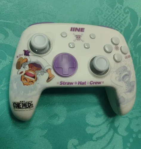 Controle Pro IINE one piece para switch e PC com bag tematica do luffy ( Novo )