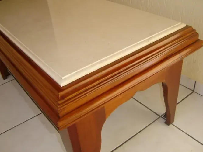 Mesa de Mogno Maciço c/ Mármore Crema Marfil Espanhol - Peça Única