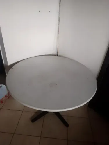 Mesa mdf 1.20x0.80 r$ 250