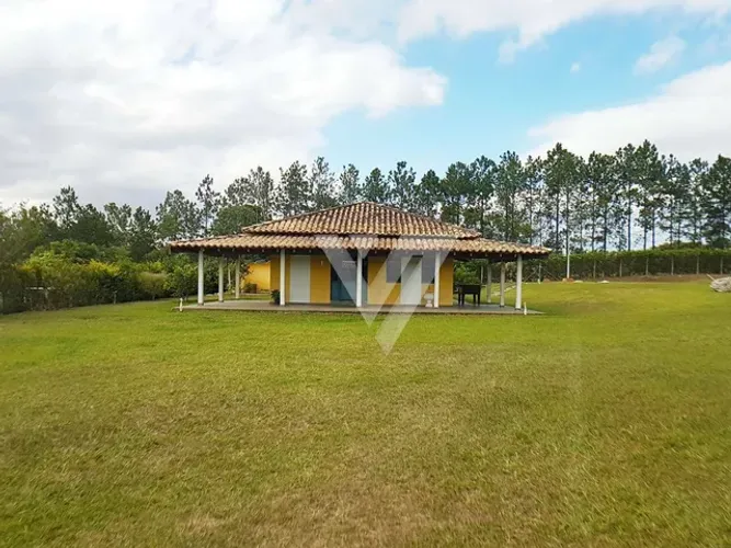 Chácara com piscina em condomínio fechado, 2000 m² - Condomínio Aldeia de Prata - Sorocaba