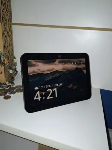 Assistente Virtual Echo Show 8 Alexa - Nova e Lacrada