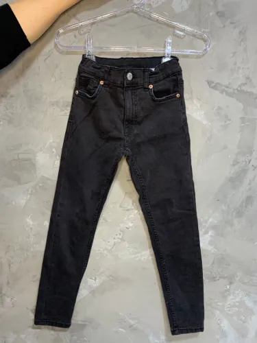 Calça Jeans Zara Infantil Preta - TAM 9
