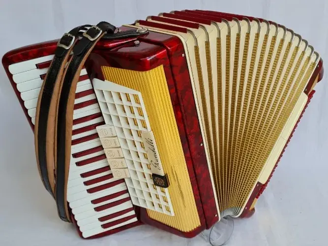 Acordeon 120 Baixos Scandalli Favo de Mel