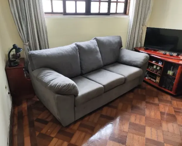Sofá Pouco Usado Em Excelente Estado