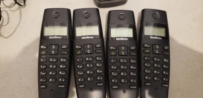 Telefone Intelbras de ramais com 4 unidades