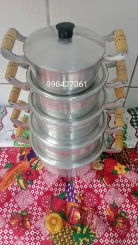 JOGO DE PANELA DE ALUMÍNIO BATIDO 