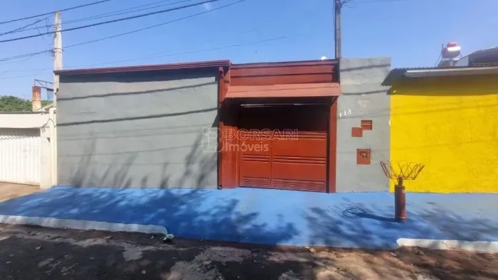 Venda de Casas / Edícula na cidade de Araraquara