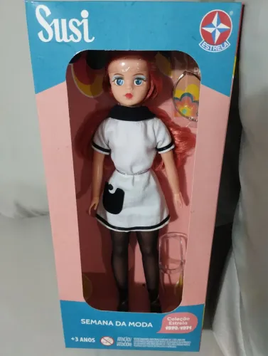 Boneca Susi da Estrela - Semana da Moda - Ruiva - Lacrada 