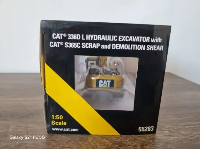 Miniatura Cat 336D L Escala 1/50 Norscot