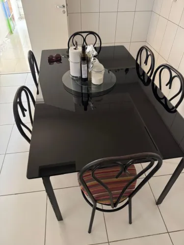 Mesa vidro seis cadeiras 