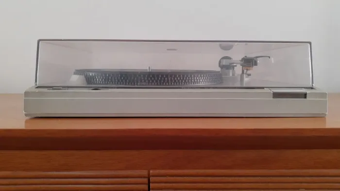Toca Discos Technics SL-B2
