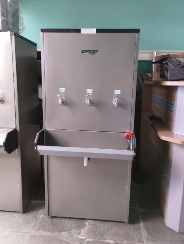 Bebedouro Industrial 100 litros Seminovo