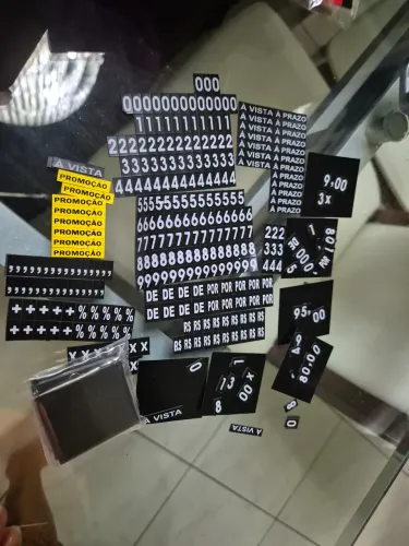 Etiqueta preço para vitrine