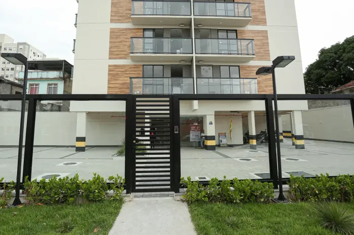 CONDOMÍNIO RISE!!!OPORTUNIDADE ÚNICA PARA LOCAÇÃO!!! 1 QTS C/ VARANDA R$1.500,00