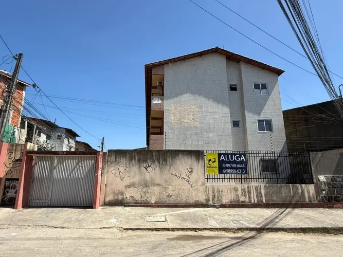 Imovel para aluguel na Cidade dos Funcionários, com 30 metros quadrados e 1 quarto