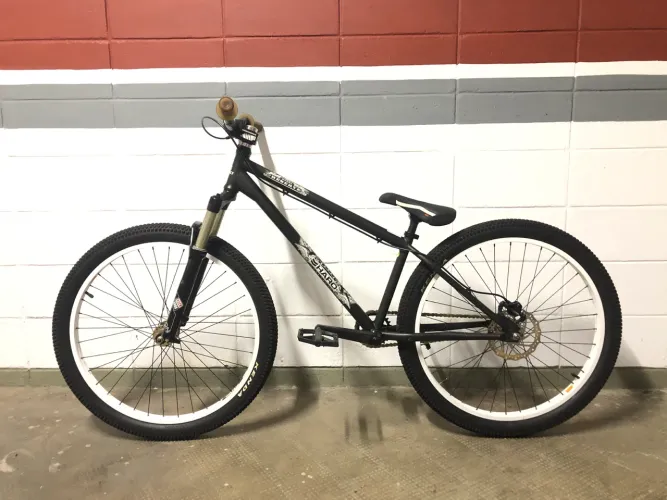 Dirt Jump Haro Steel Reserve 1.2