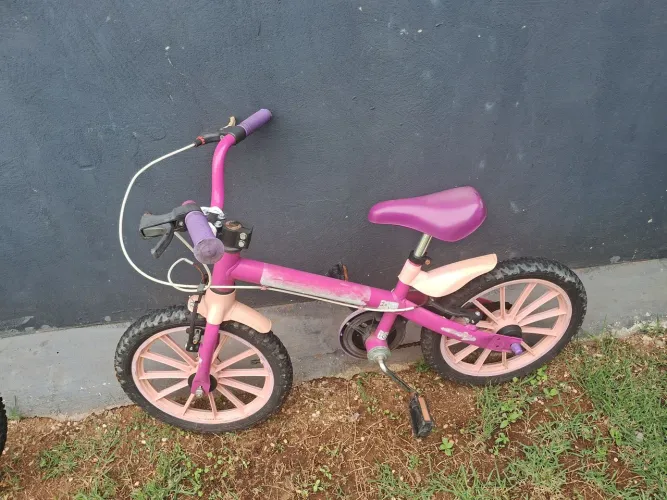 Bicicleta infantil Nathor cor rosa aro16