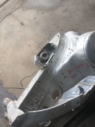 Longarina esquerdo Peugeot 206 
