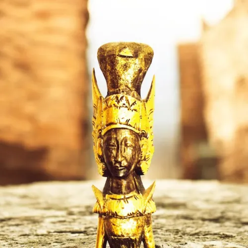 Escultura importada de Bali