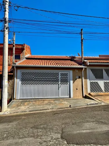 L.B CASA A VENDA EM CARAPICUIBA 