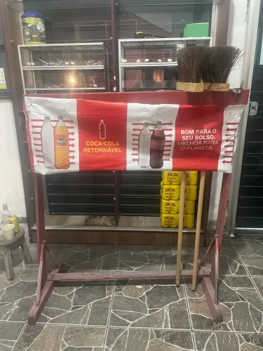 Expositor vassouras