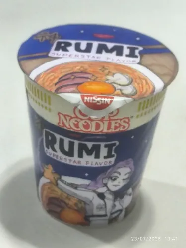 Huntrix Cup Noodles personalizado 