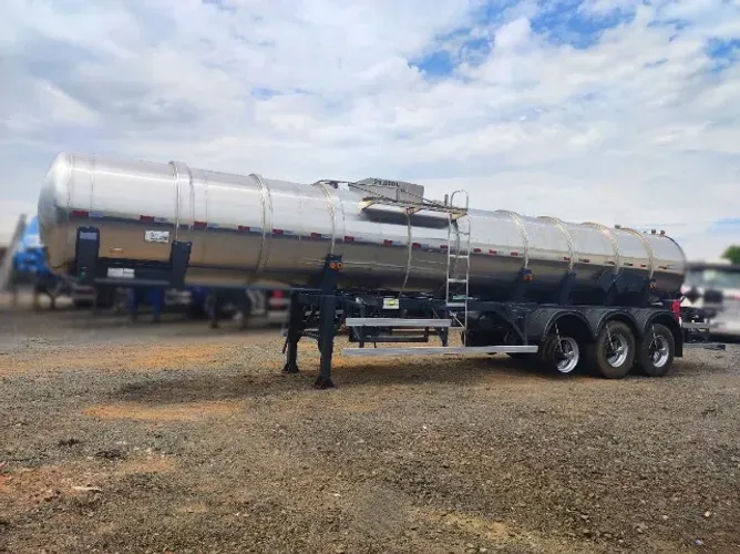 Carreta LS 21m ³ - INOX | 2015