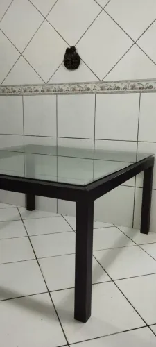 Mesa de jantar de vidro 