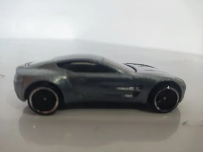 HOT WHEELS ASTON MARTIN ONE-77 - 2011 - 1:64