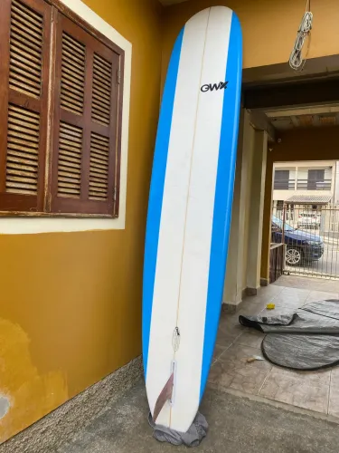 Longboard semi novo log clássico 9,7