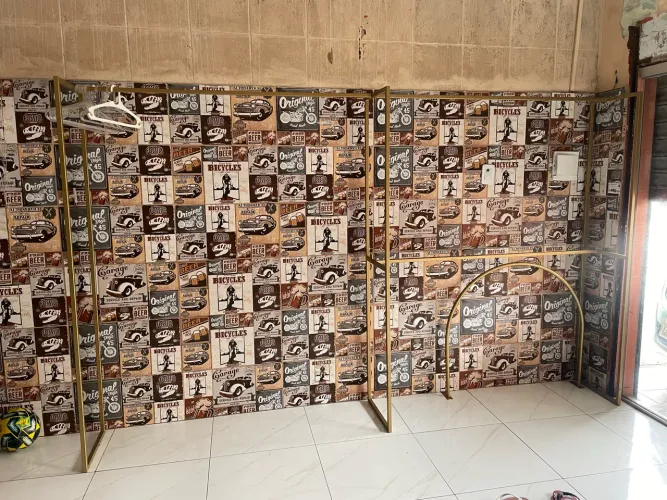 Arara para loja mais o provador 