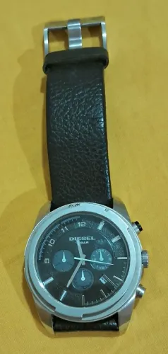 Relógio Diesel modelo DZ 4190