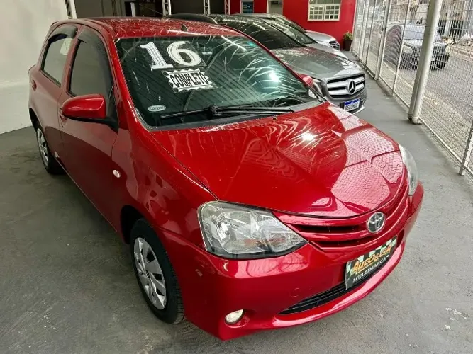 Toyota Etios X 1.3 Flex 16V 5P Mec. 2016
