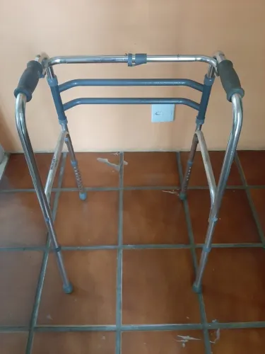 Andador MERCUR