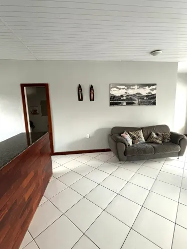 Casa dentro condomínio Parklandia próx shopping, líder 24hrs e academia