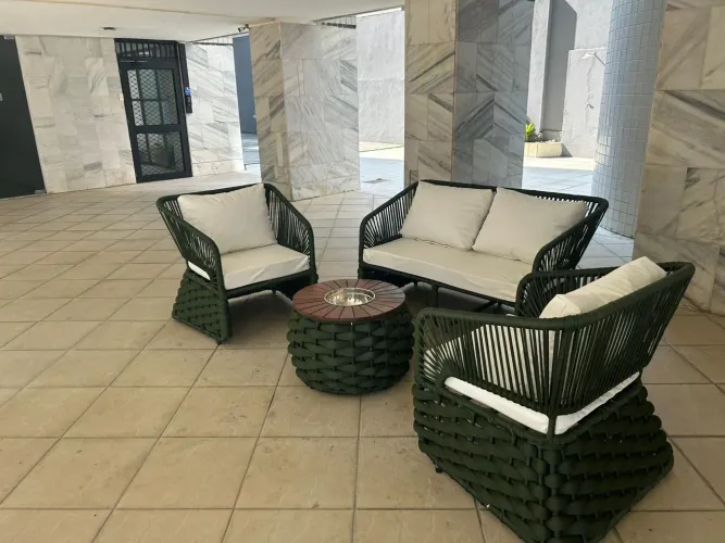 Jogo de sofá em tricô Náutico disponível em todas as cores 