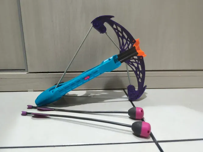 Nerf Rebel Besta Lighting Bolt Bow 