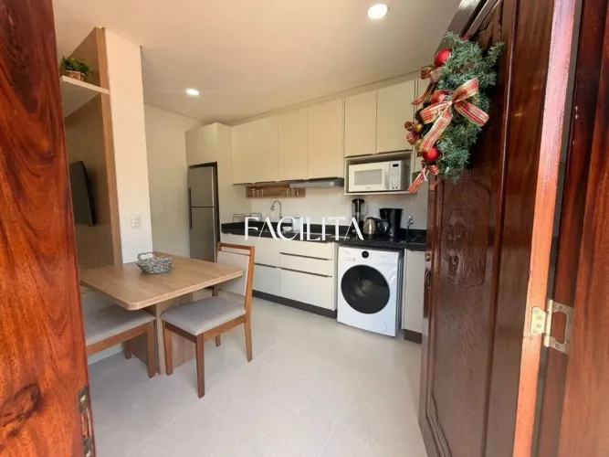 Apartamento com 1 quarto no bairro Santa Mônica, Florianópolis.
