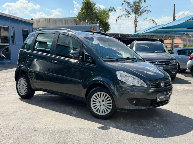 Fiat Idea Attractive 1.4 Fire Flex 8V 5P 2013